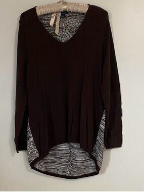 NWOT Westbound Brown and Cream Open-Knit V-Neck Sweater
